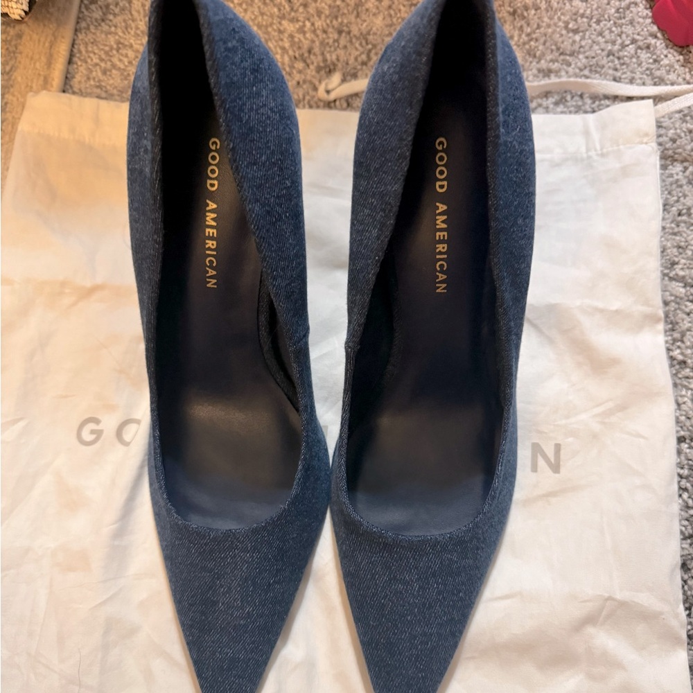 Good American Denim Blue Pointed Toe Pumps Size 10 New with Dustbag